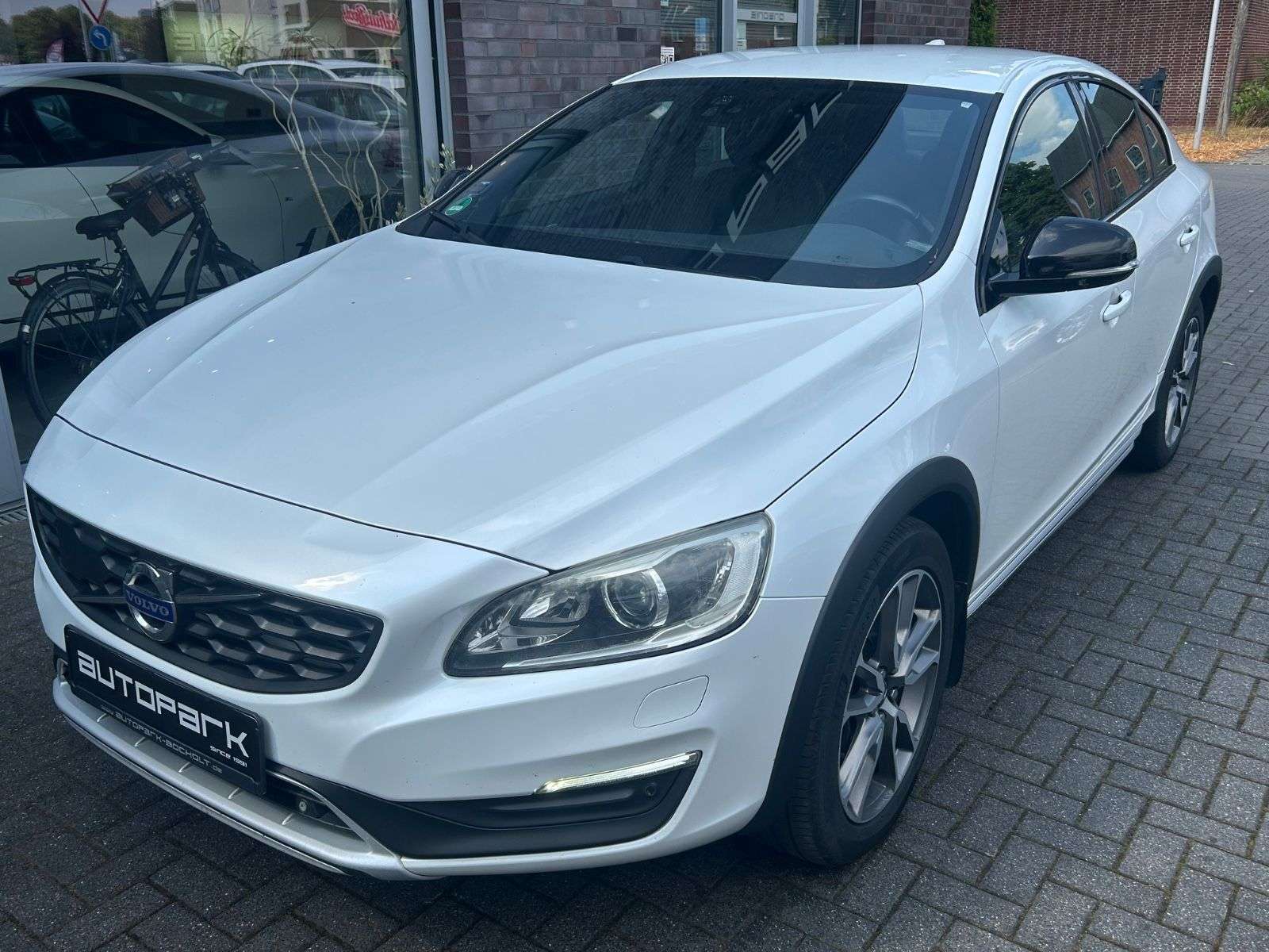 Volvo S60 Cross Country