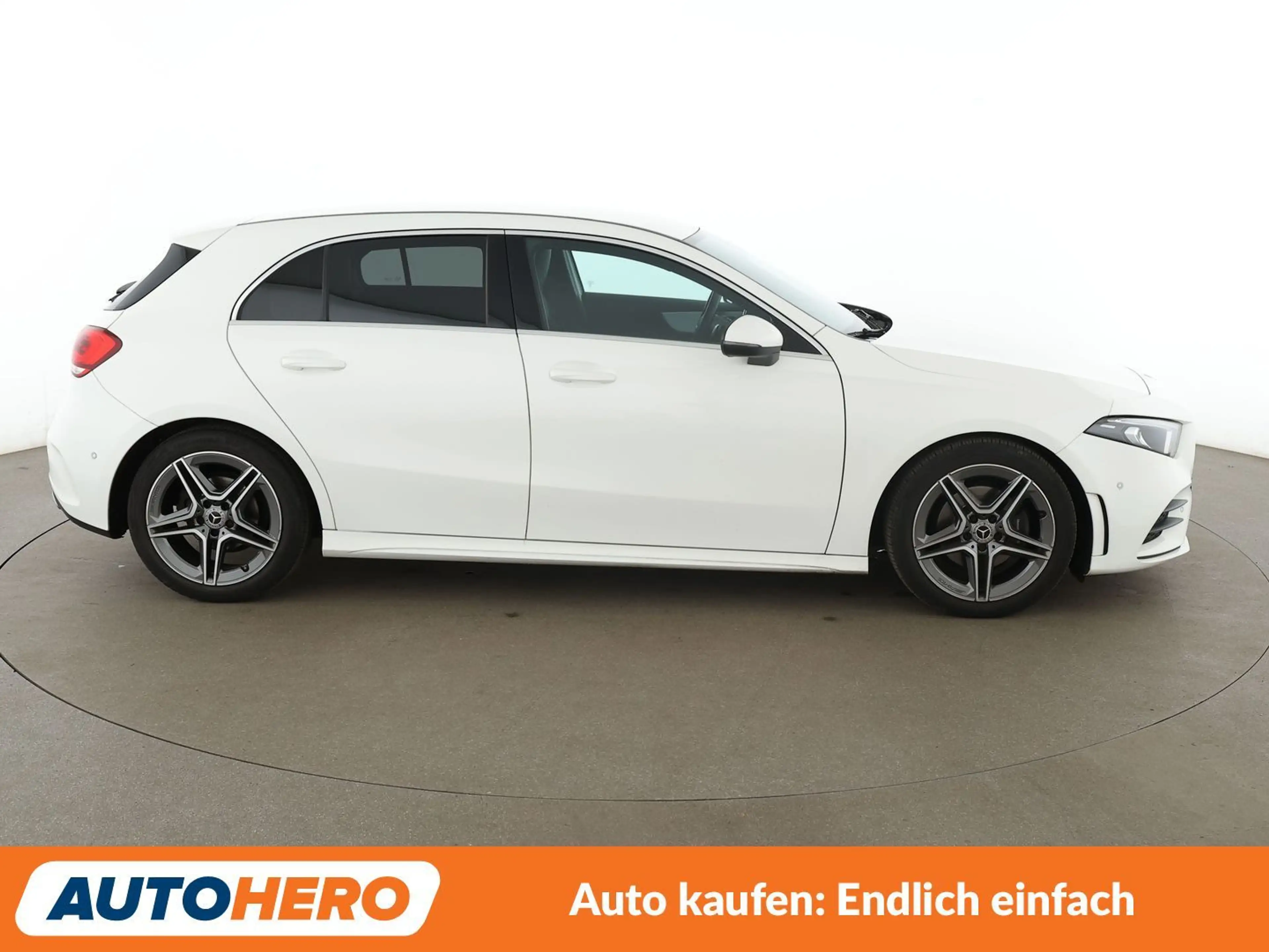 Mercedes-Benz A 200 d AMG Line Aut.*NAVI*PDC*TEMPO* — photo 7