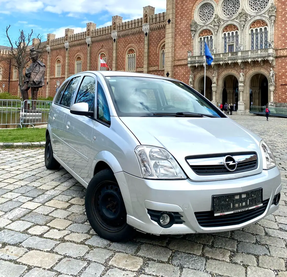 Opel Meriva 1,3 CDTI ecoFLEX Silber - 2