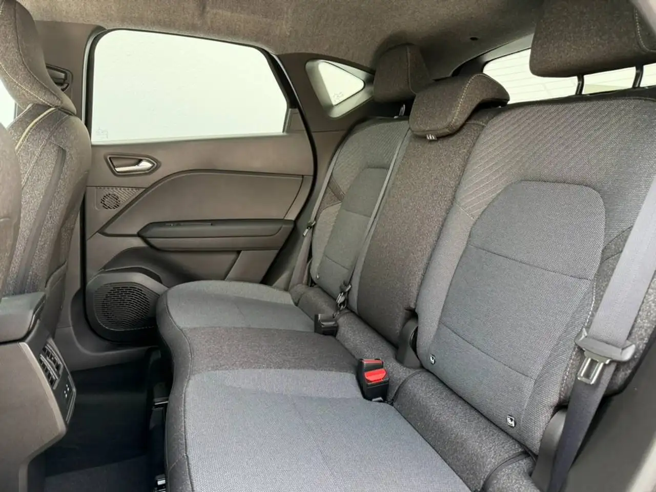 Renault Captur 2026 — фото 10