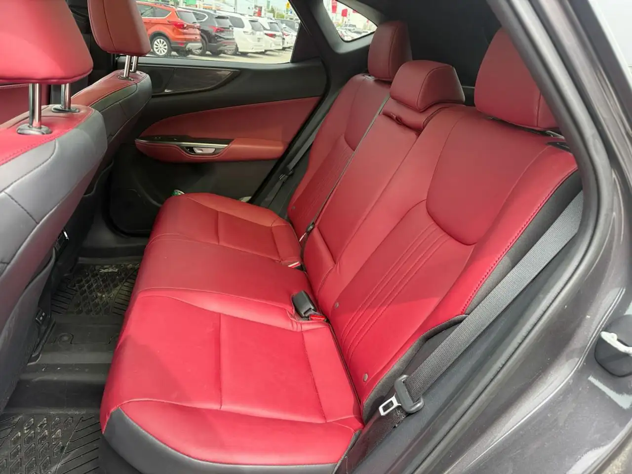 Lexus NX fotografie Lexus NX
