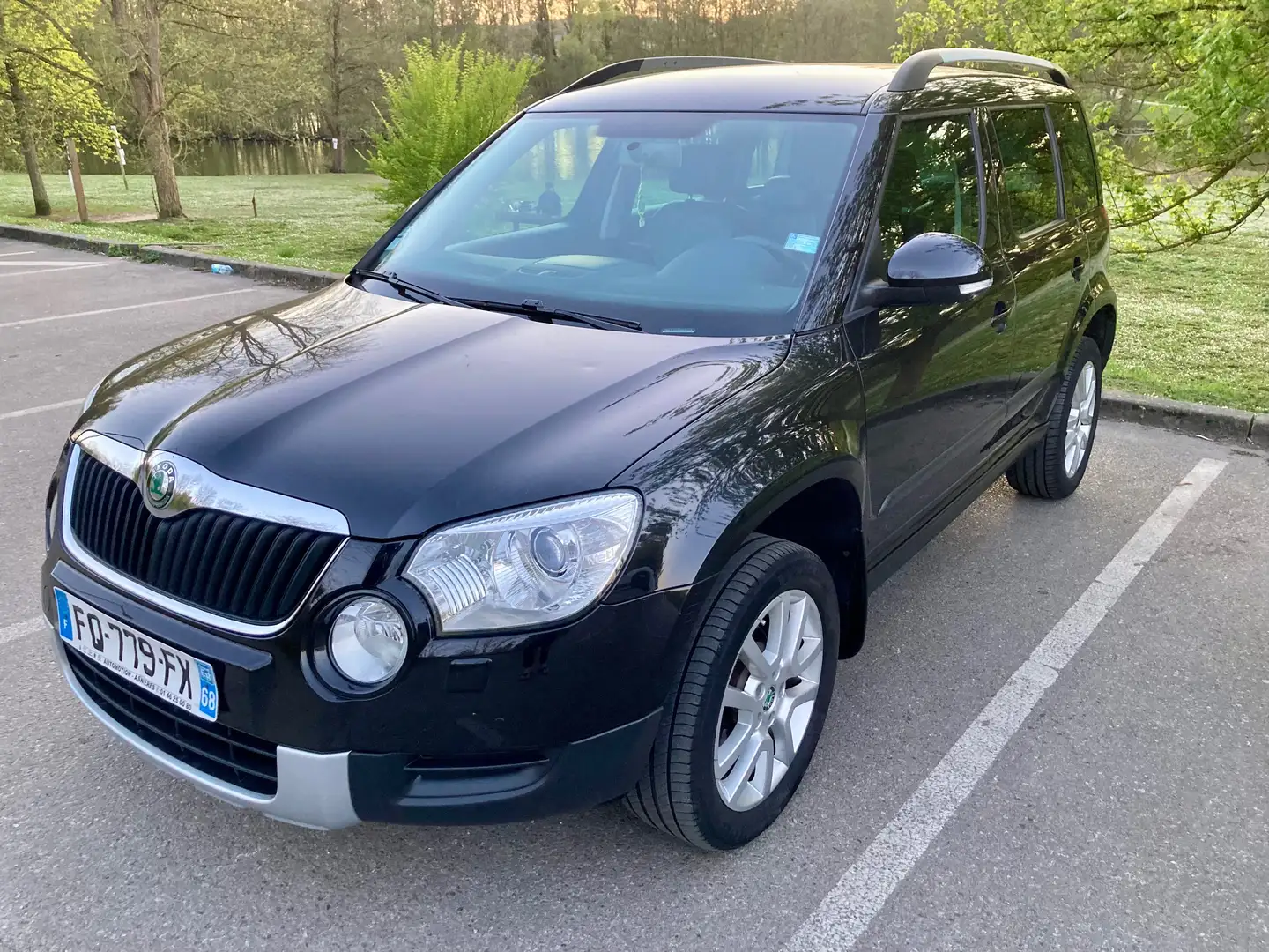 Skoda Yeti Yeti 2.0 TDI CR 110 Experience Noir - 2