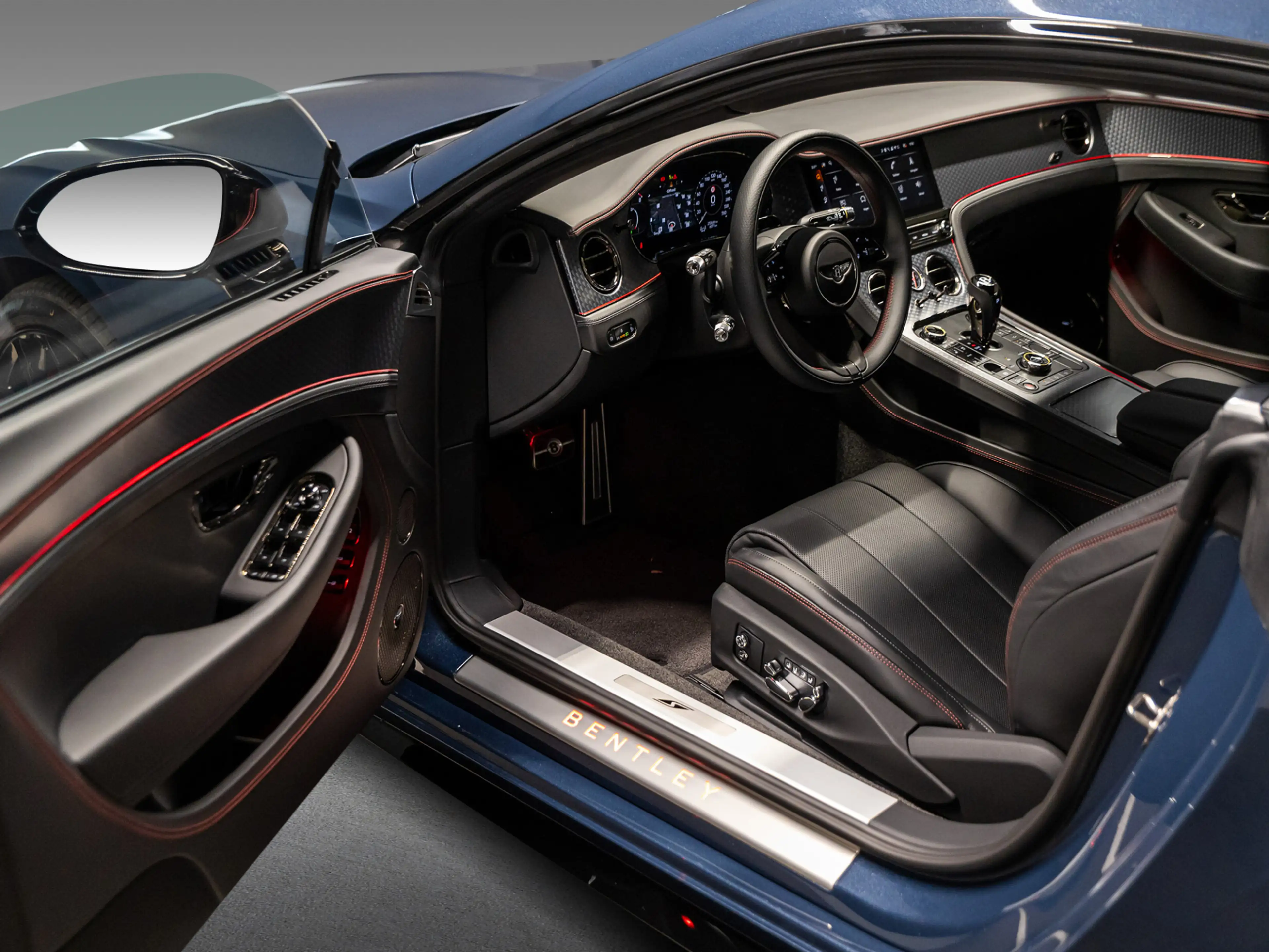 Bentley Continental GT S V8 Hybrid |Ceramic Brakes|NAIM|Touring Spec|Tita — photo 13