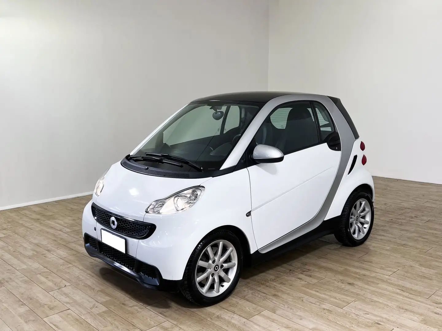smart forTwo fortwo 1000 45 kW MHD coupé pure Wit - 1