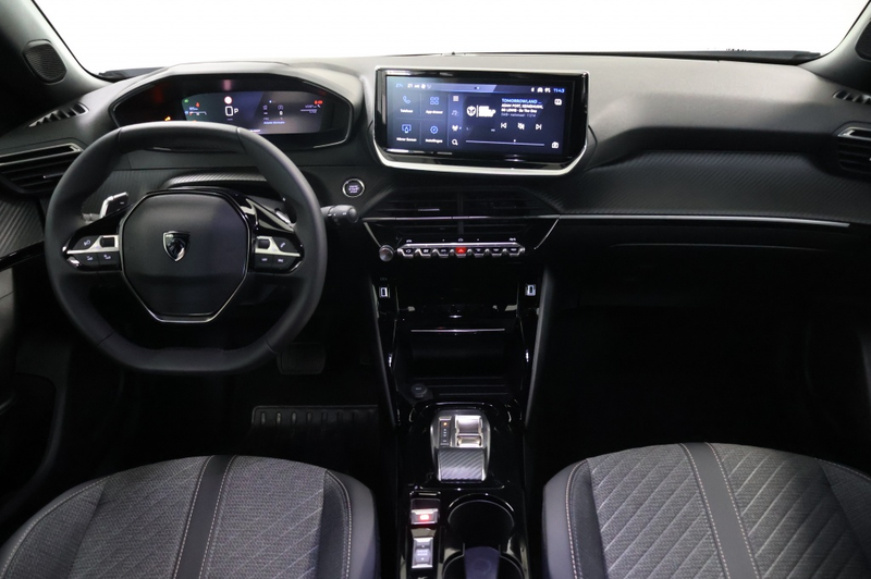 Peugeot 2008 1.2 Hybride 145 Allure | 360 Camera | Luxe — photo 6