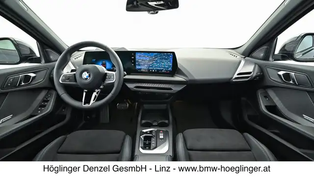 BMW 1 Series view 6