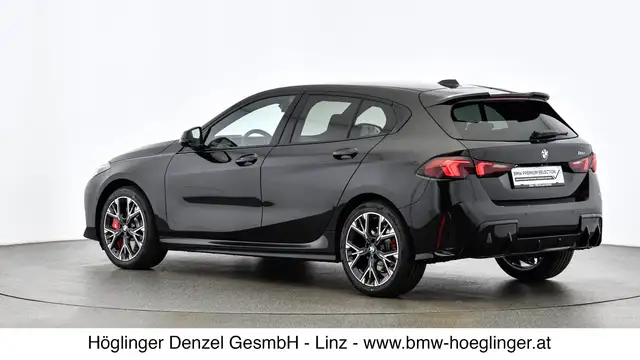 BMW 1 Series view 2