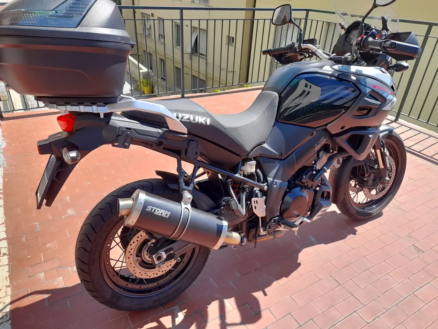 Suzuki V-Strom 1000 VSTROM 1000 XT - 1