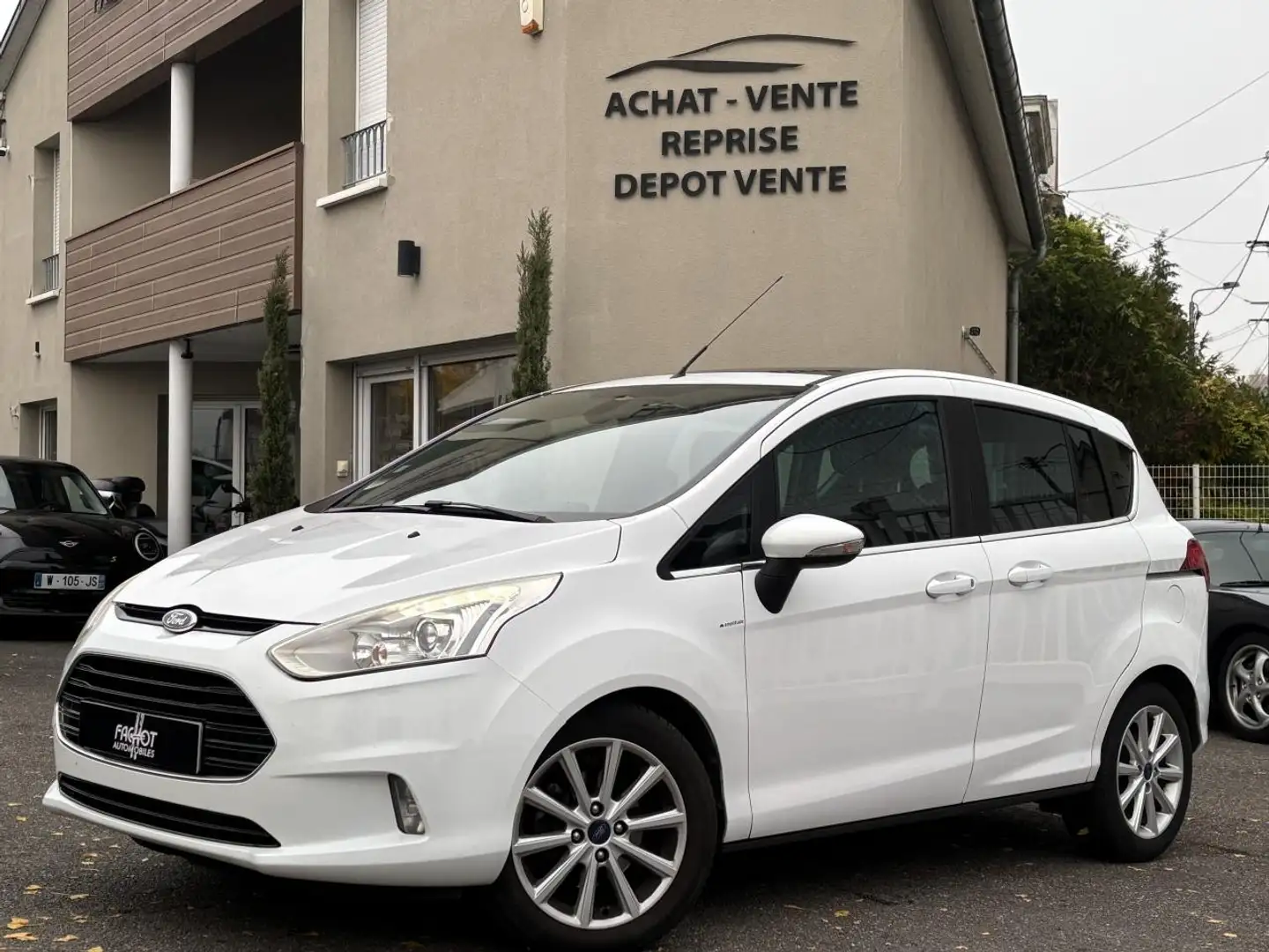 Ford B-Max B-Max 1.5 TDCi FAP - 95 S\u0026S Titanium Blanc - 1
