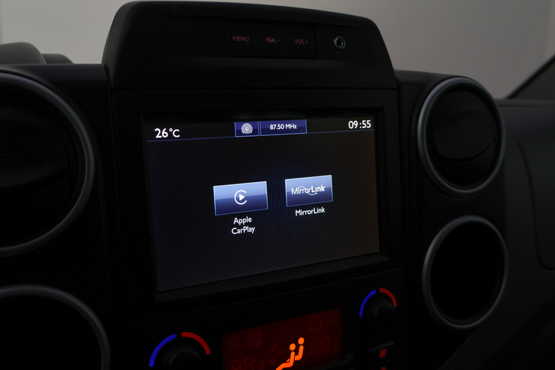 Peugeot Partner Tepee 1.2T 5Pers OUTDOOR CARPLAY | NAVI | CLIMA | — photo 15