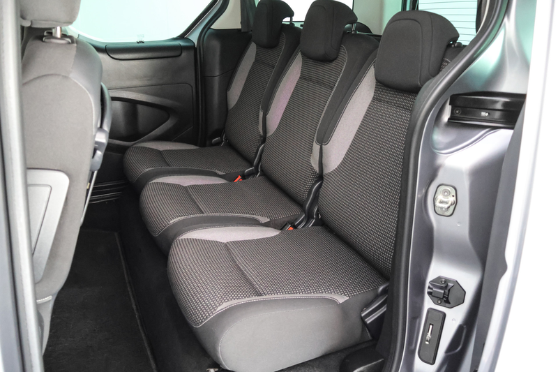 Peugeot Partner Tepee 1.2T 5Pers OUTDOOR CARPLAY | NAVI | CLIMA | — photo 11