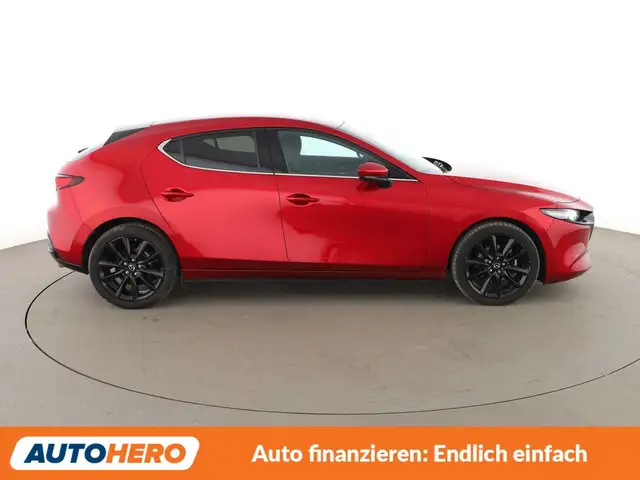 Mazda Mazda3 view 7