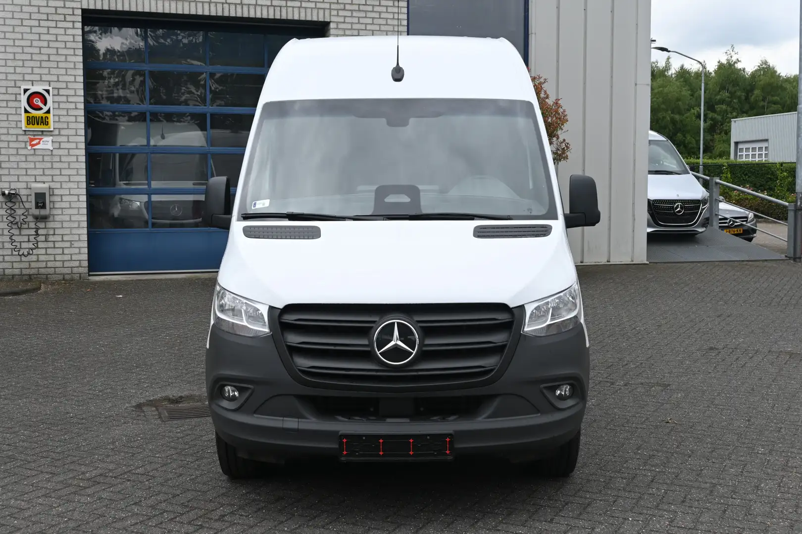 Mercedes-Benz eSprinter 314 L2H2 Pro 81kWh Smartphone integratie Biały - 2