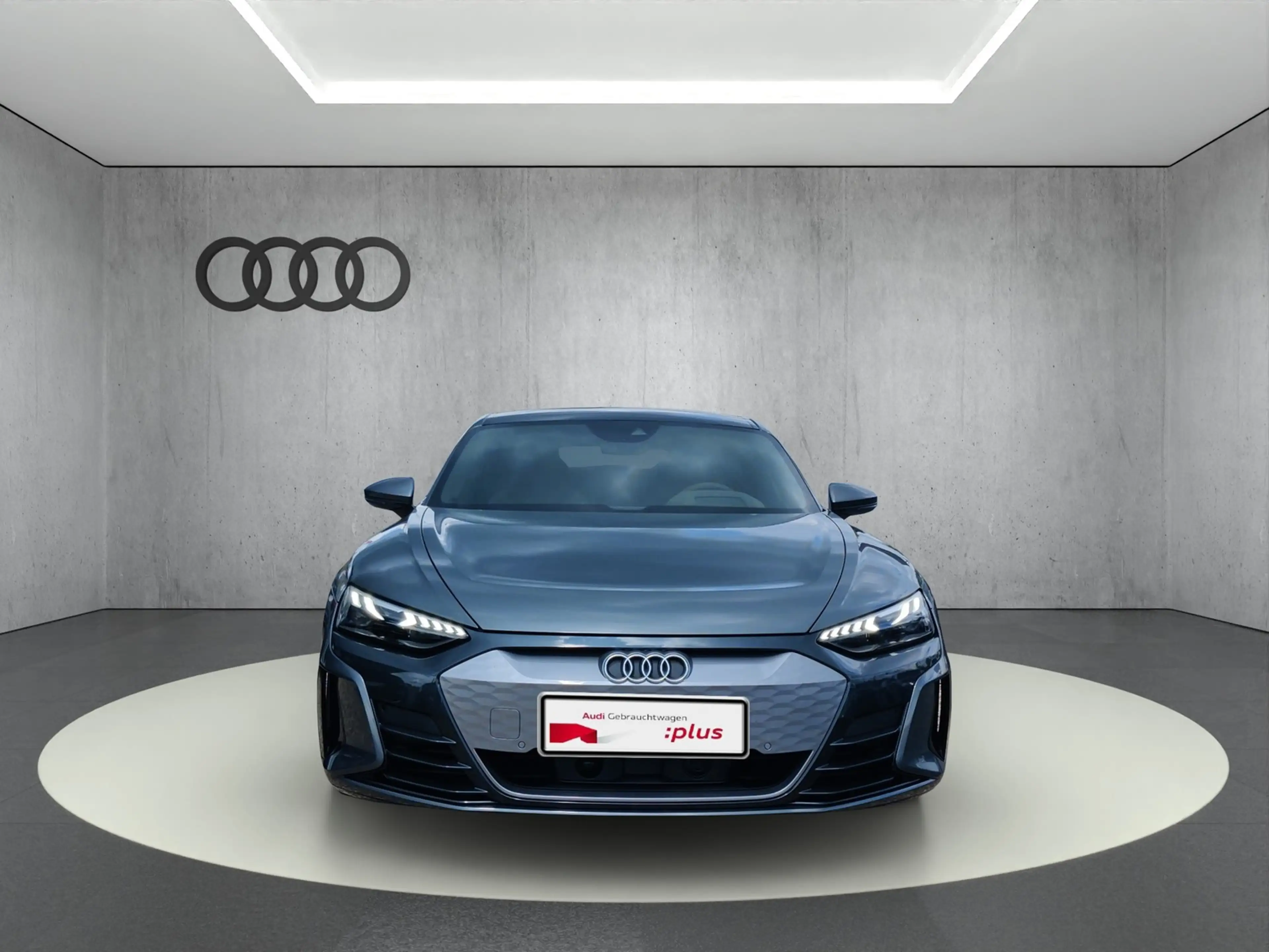Audi e-tron GT quattro — photo 2