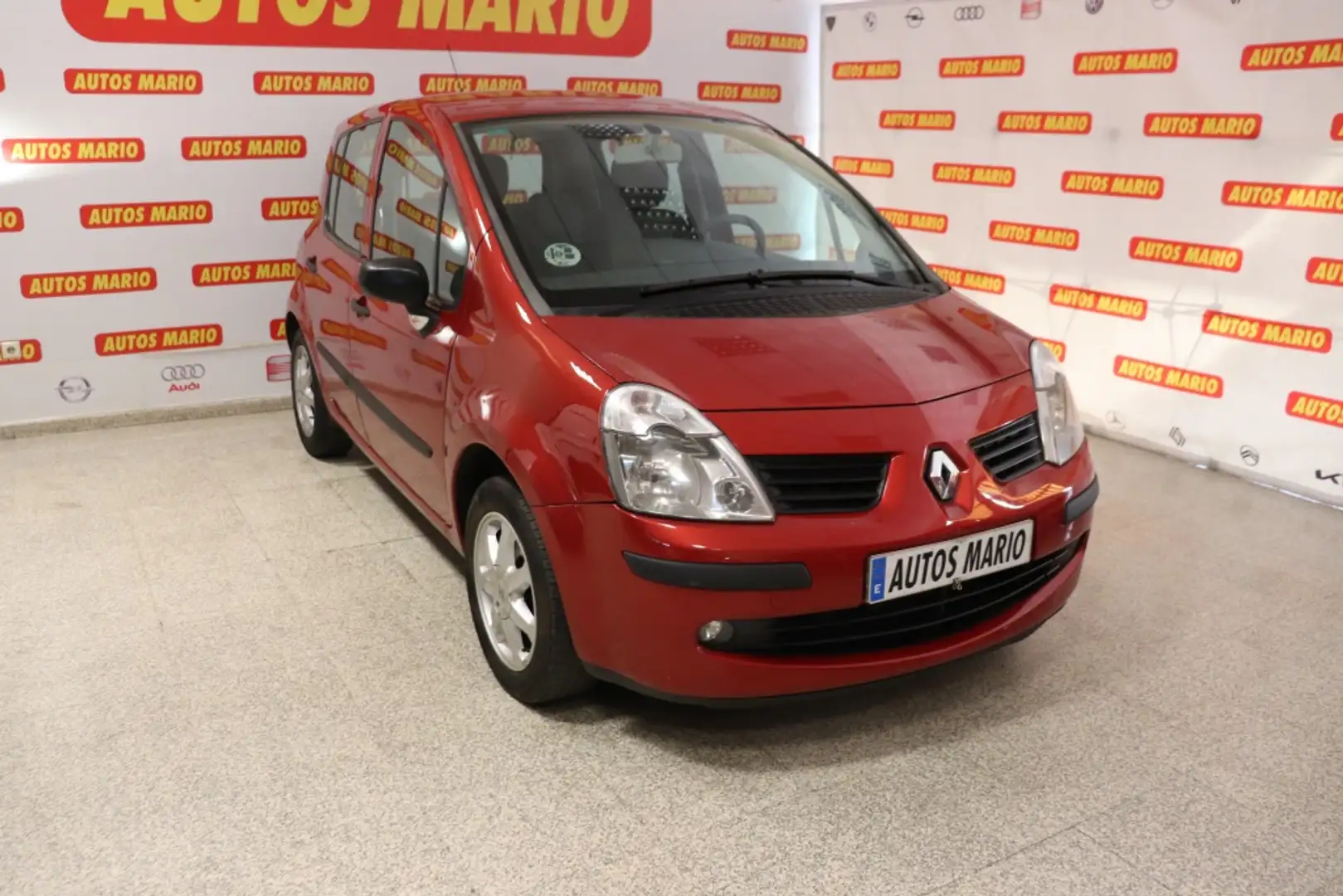 Renault Modus 1.5DCI Expression70 eco2 Paars - 2