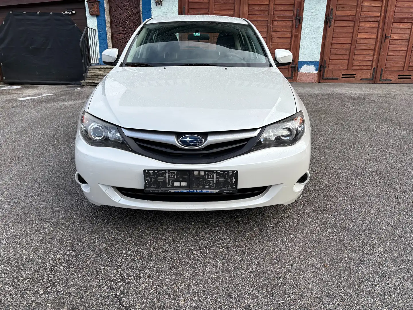 Subaru Impreza BENZIN--4X4 Weiß - 2