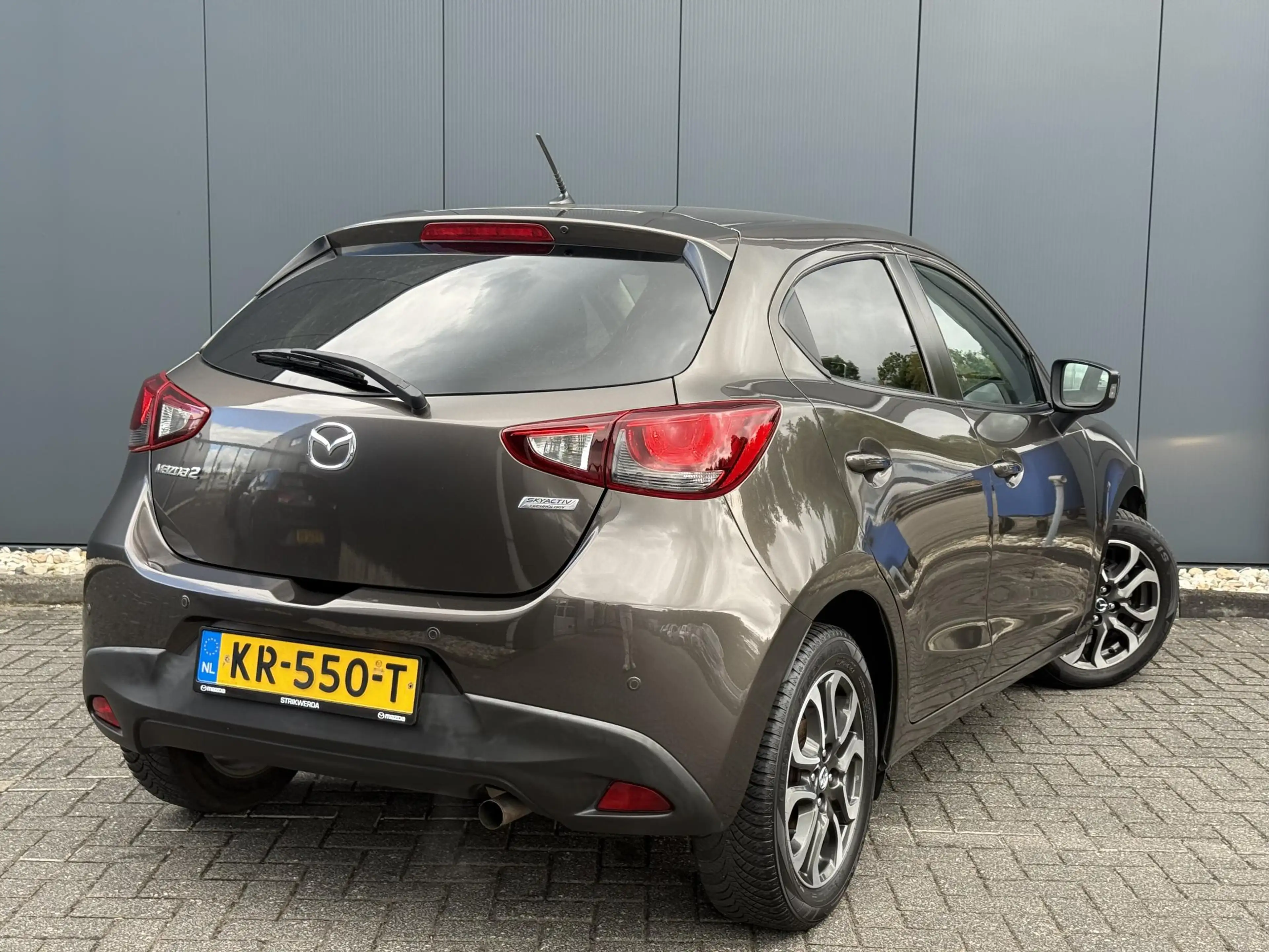 Mazda 2 1.5 Skyactiv-G GT-M Line — photo 3