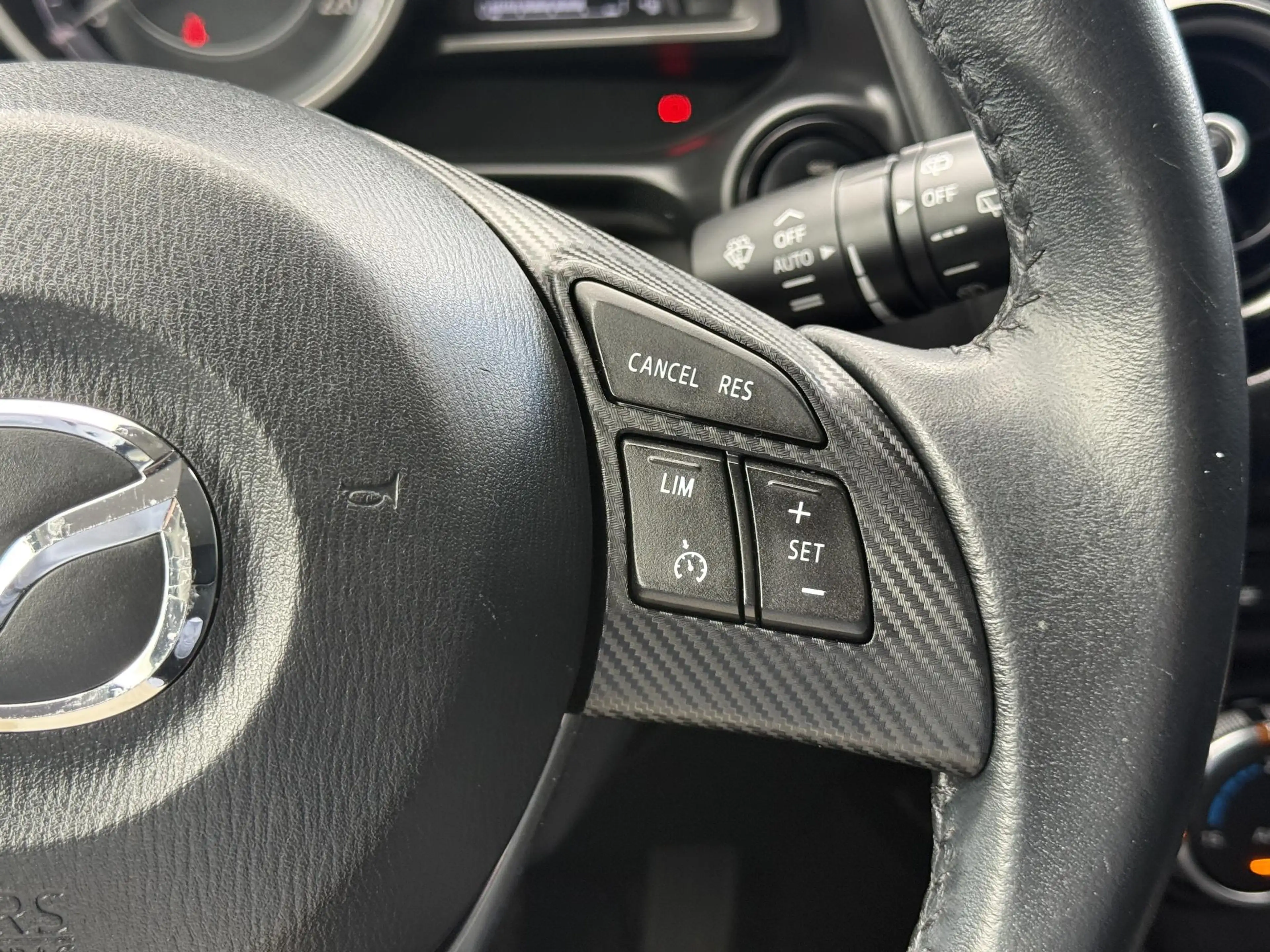 Mazda 2 1.5 Skyactiv-G GT-M Line — photo 9