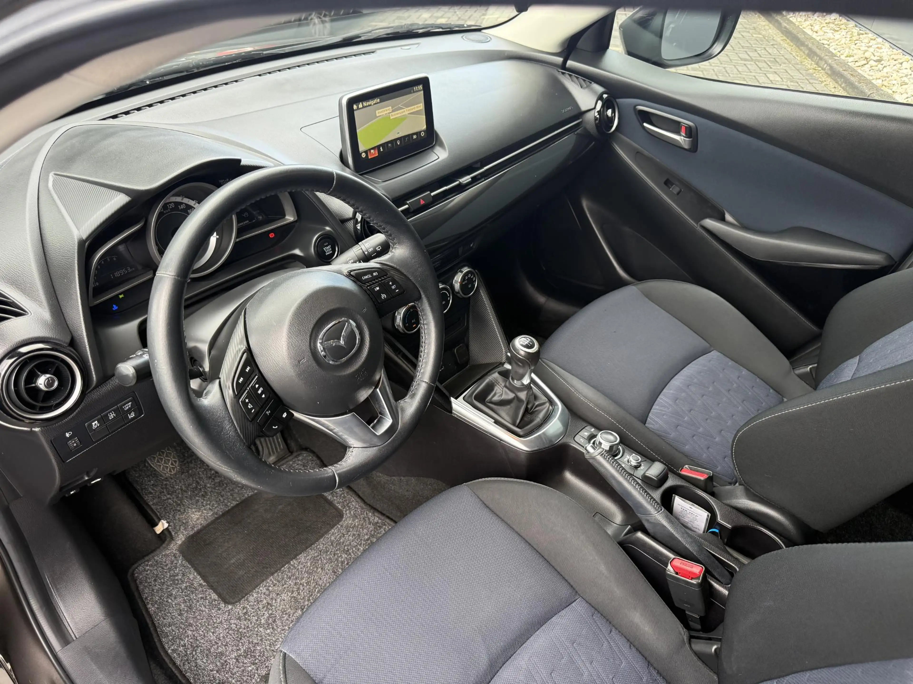 Mazda 2 1.5 Skyactiv-G GT-M Line — photo 5