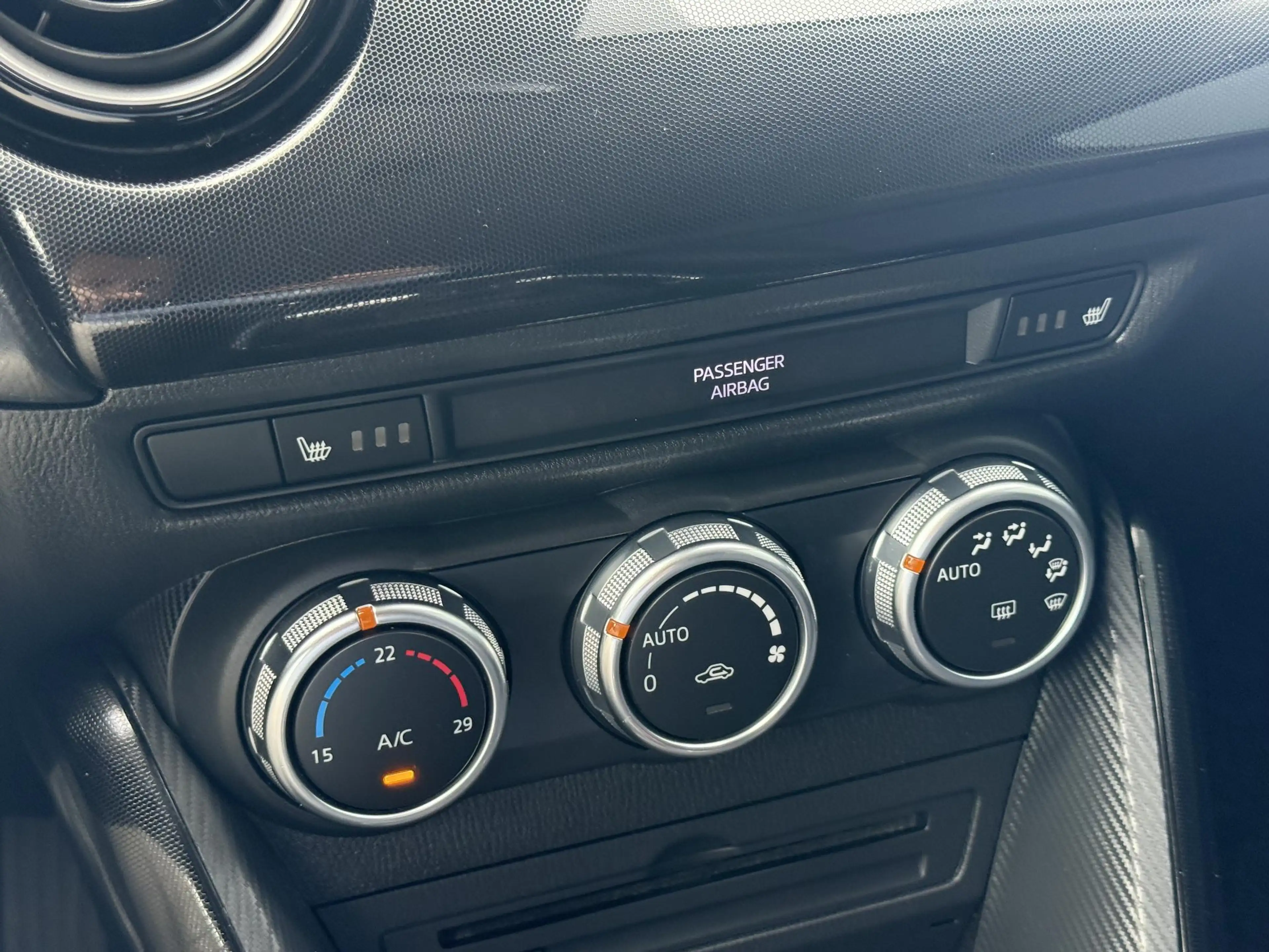 Mazda 2 1.5 Skyactiv-G GT-M Line — photo 14