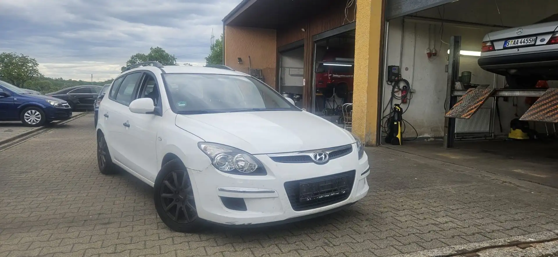 Hyundai i30 cw Edition+ Blanco - 1