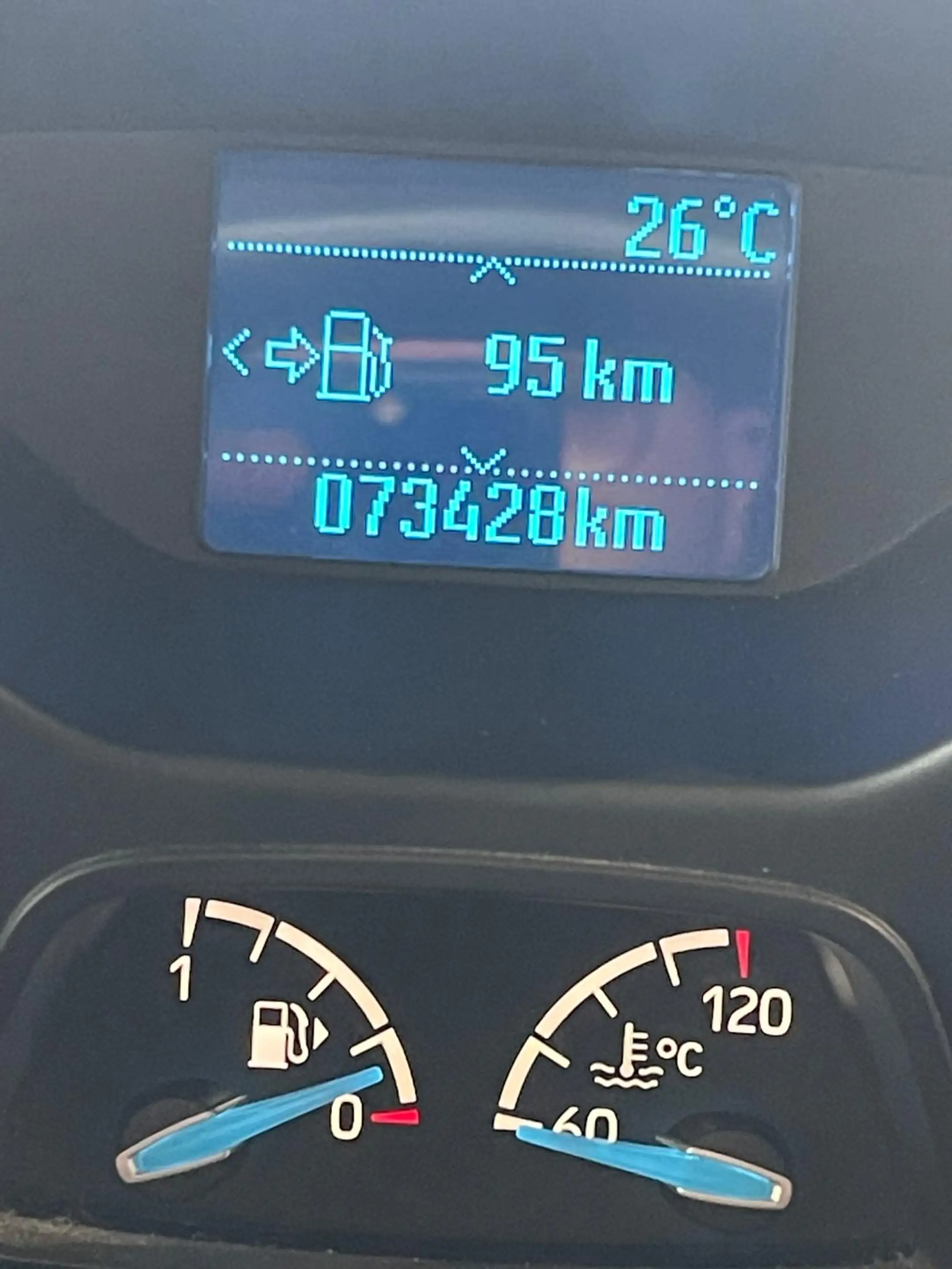 Ford Grand C-Max 1.0 EcoBoost Trend Start-Stop — photo 12