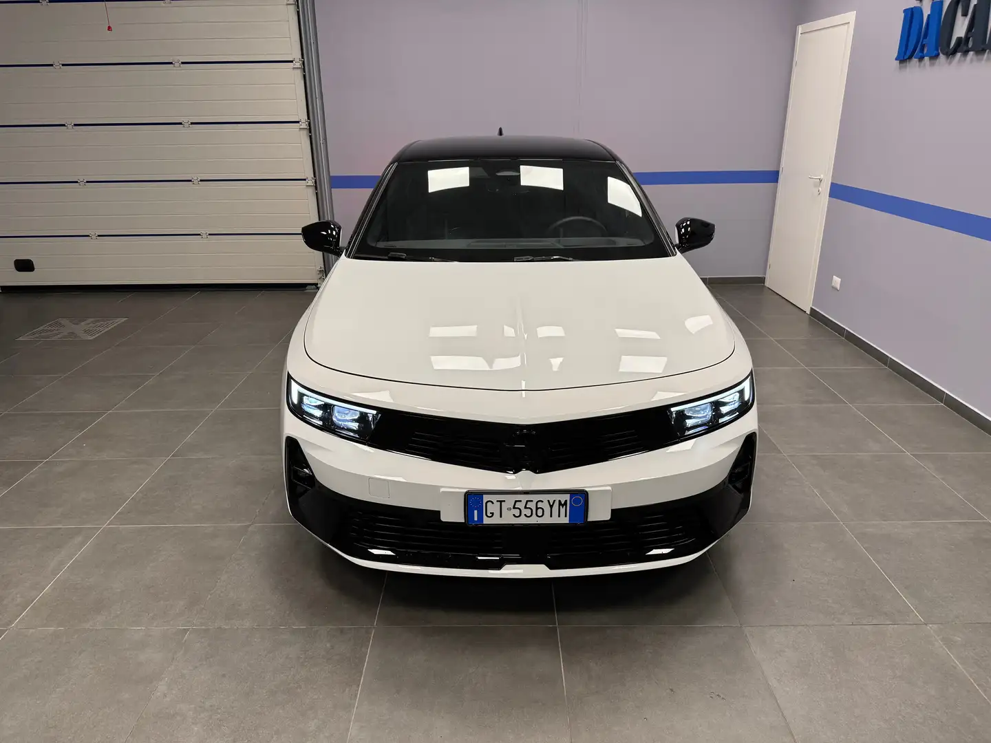 Opel Astra Astra 1.6 Phev GSE 180 CV + Elettrico 45 CV Bianco - 2