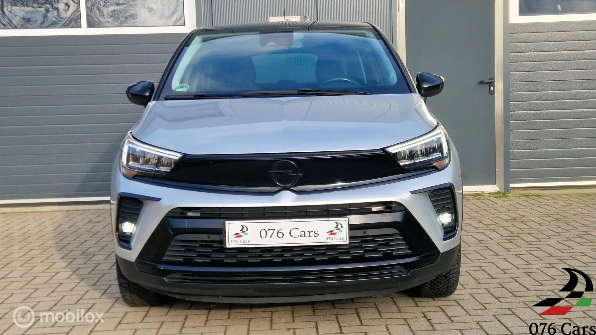 Opel Crossland 1.2 Turbo GS NAVI PDC CAMERA NW DISTRIBUTIERIEM Silber - 2