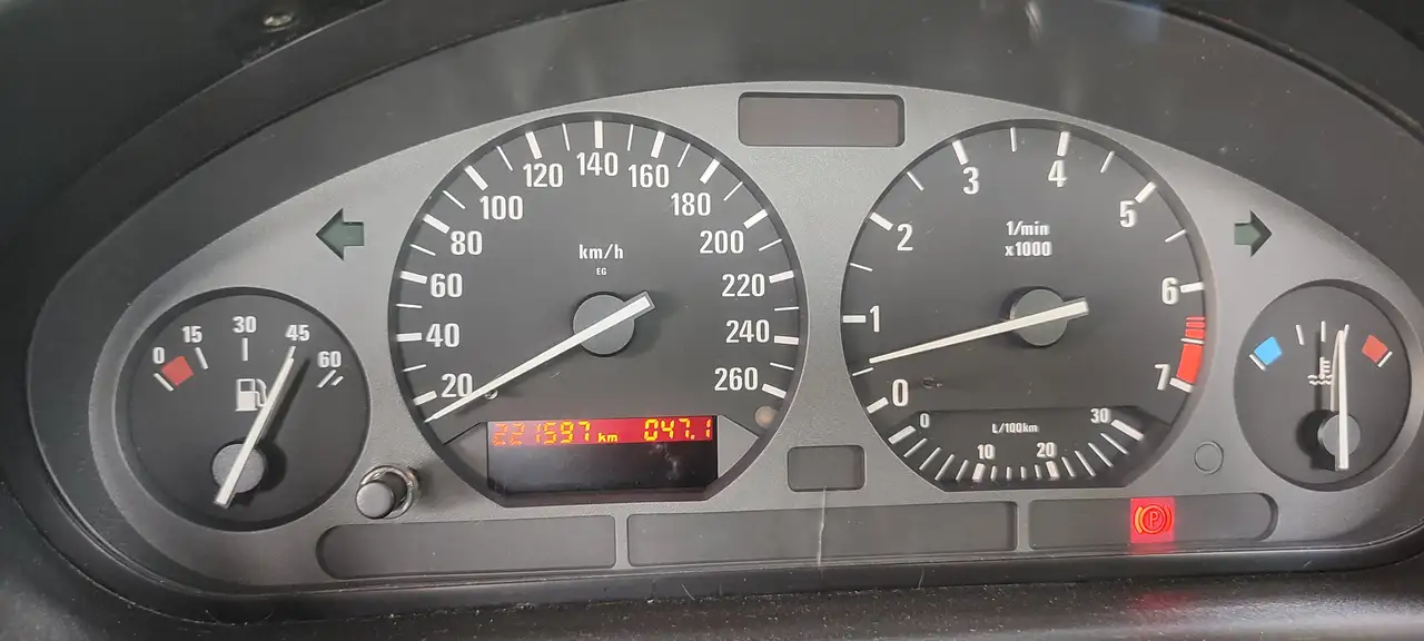 BMW 320i Cabrio, foto 12