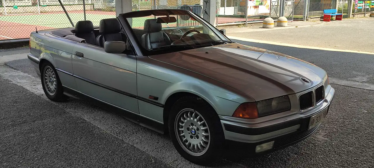 BMW 320i Cabrio, foto 3