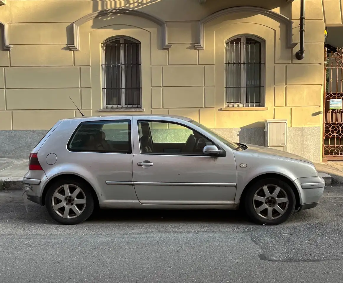 Volkswagen Golf IV 1997 3p 2.8 V6 Highline 4motion, foto 2