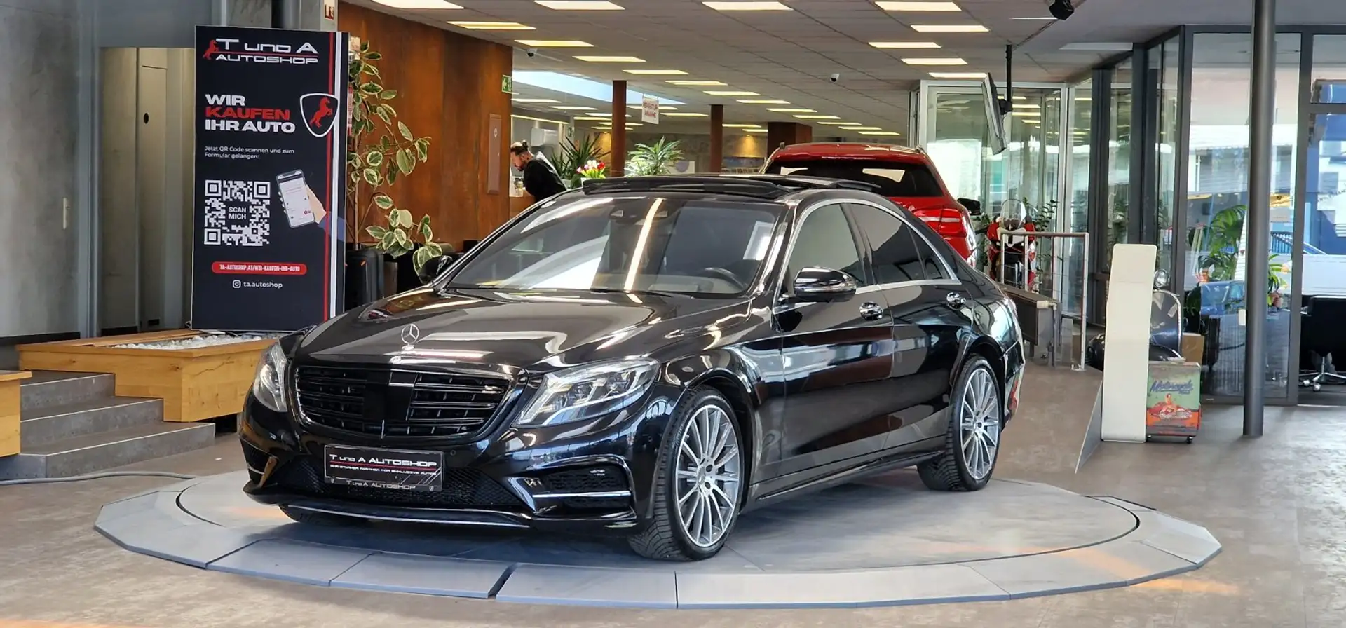 Mercedes-Benz S 350 d 4Matic AMG-Paket Aut. *Pano*Head-up*360°* Schwarz - 1