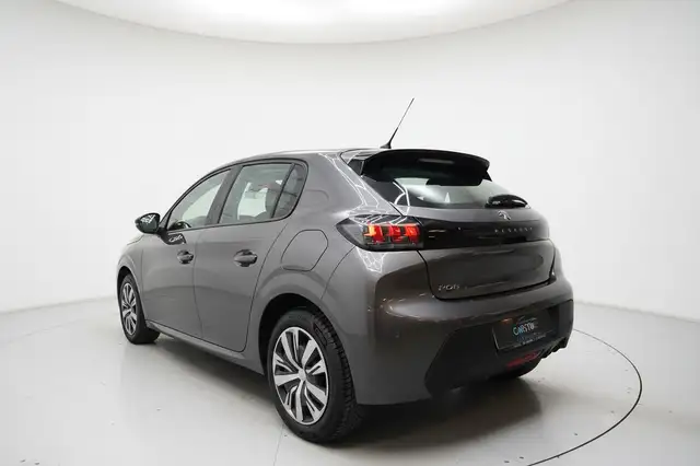 Peugeot 208 view 7