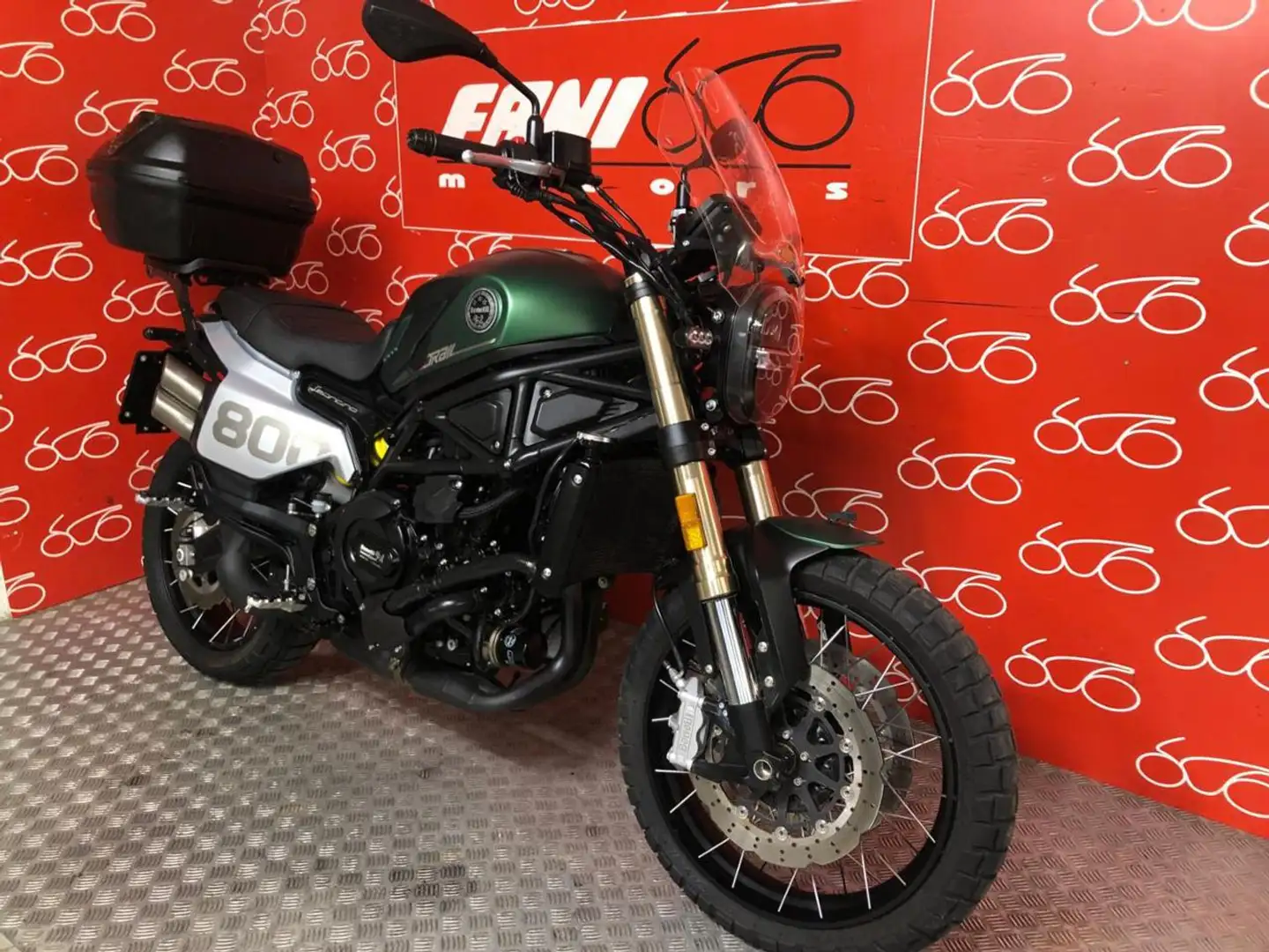 Benelli Leoncino 800 Trail Verde - 2