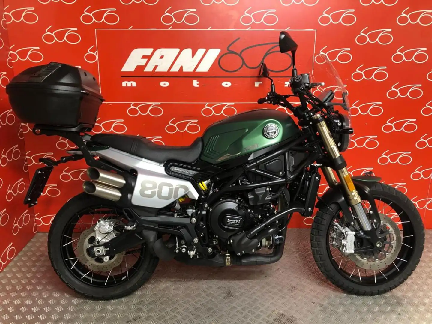 Benelli Leoncino 800 Trail Verde - 1