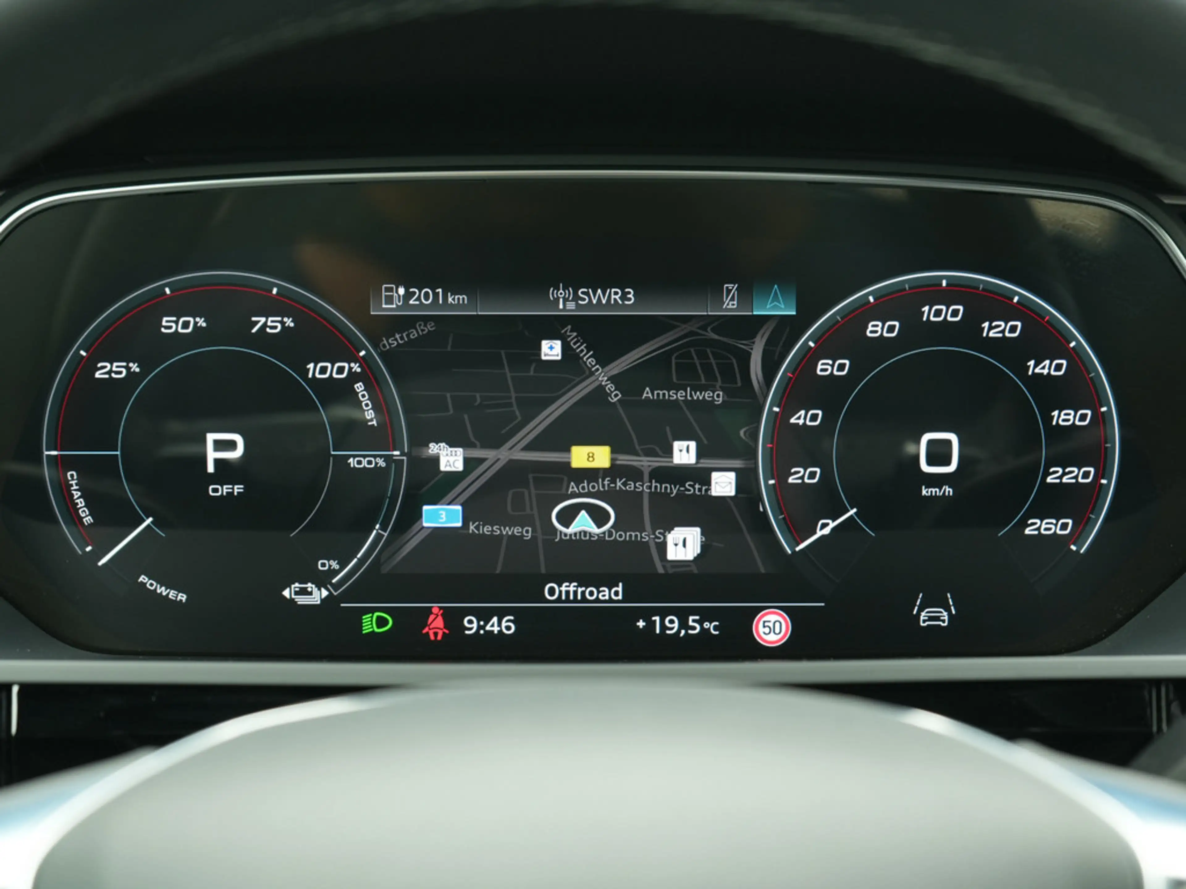 Audi Q8 e-tron S line PANO MATRIX AHK ACC B&O LUFT — photo 10