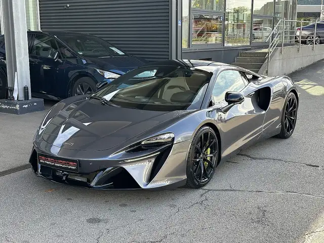 McLaren Artura PHEV 7,4kWh