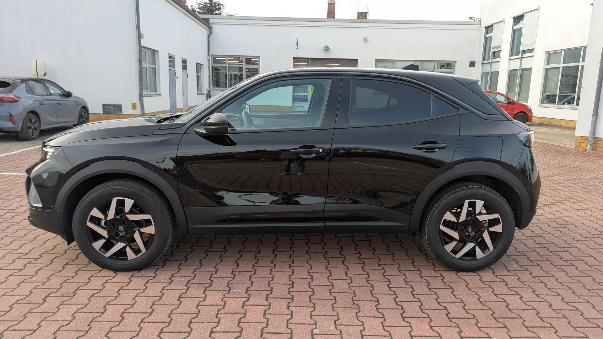 Opel Mokka Edition SHZ/LHZ/Navi/LED/Klima/FernlichtAss./R.Kam Schwarz - 2
