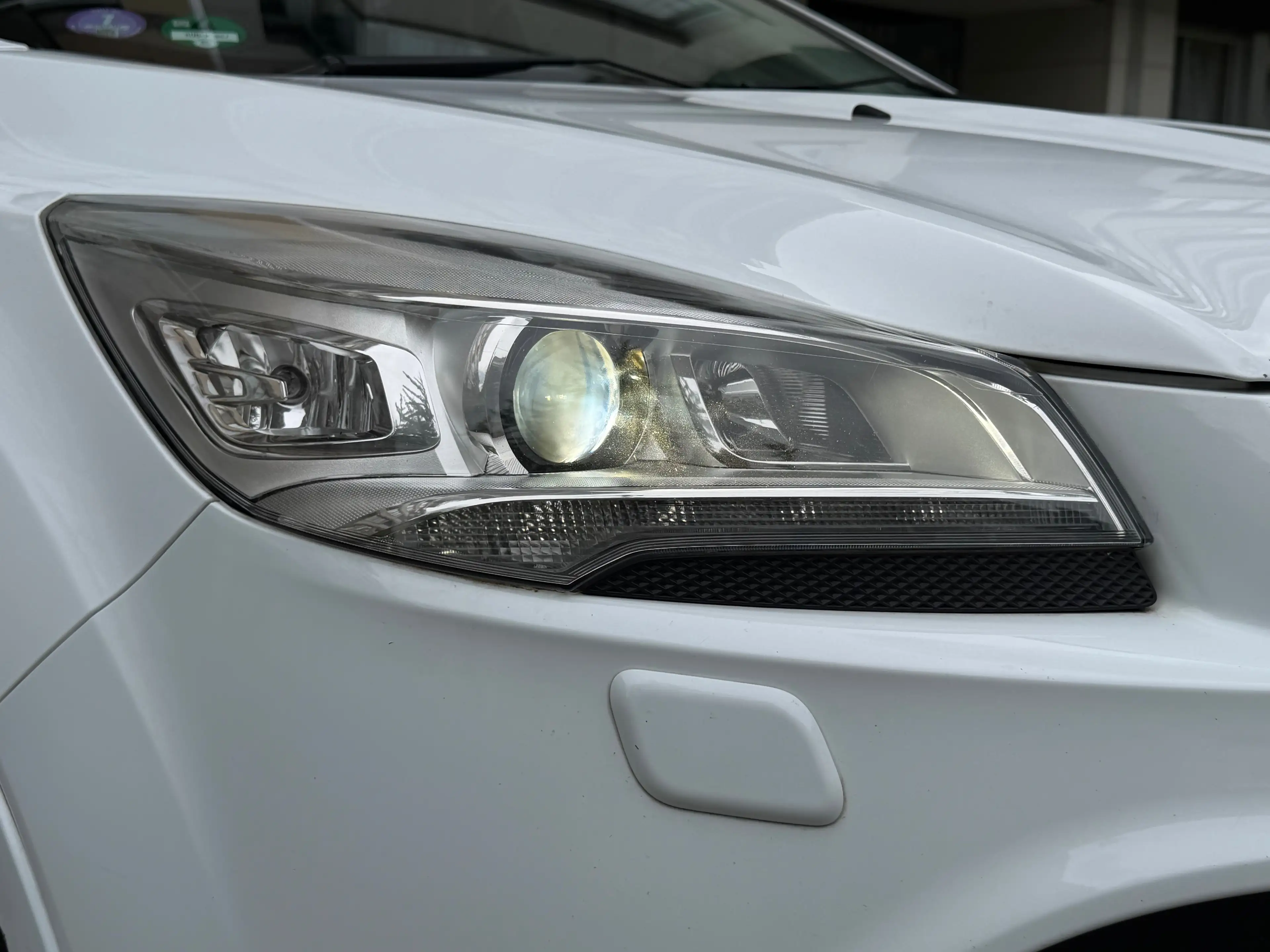 Ford Kuga Kuga 1.5 Titanium / automatique / Cuir / Gps …. — photo 7