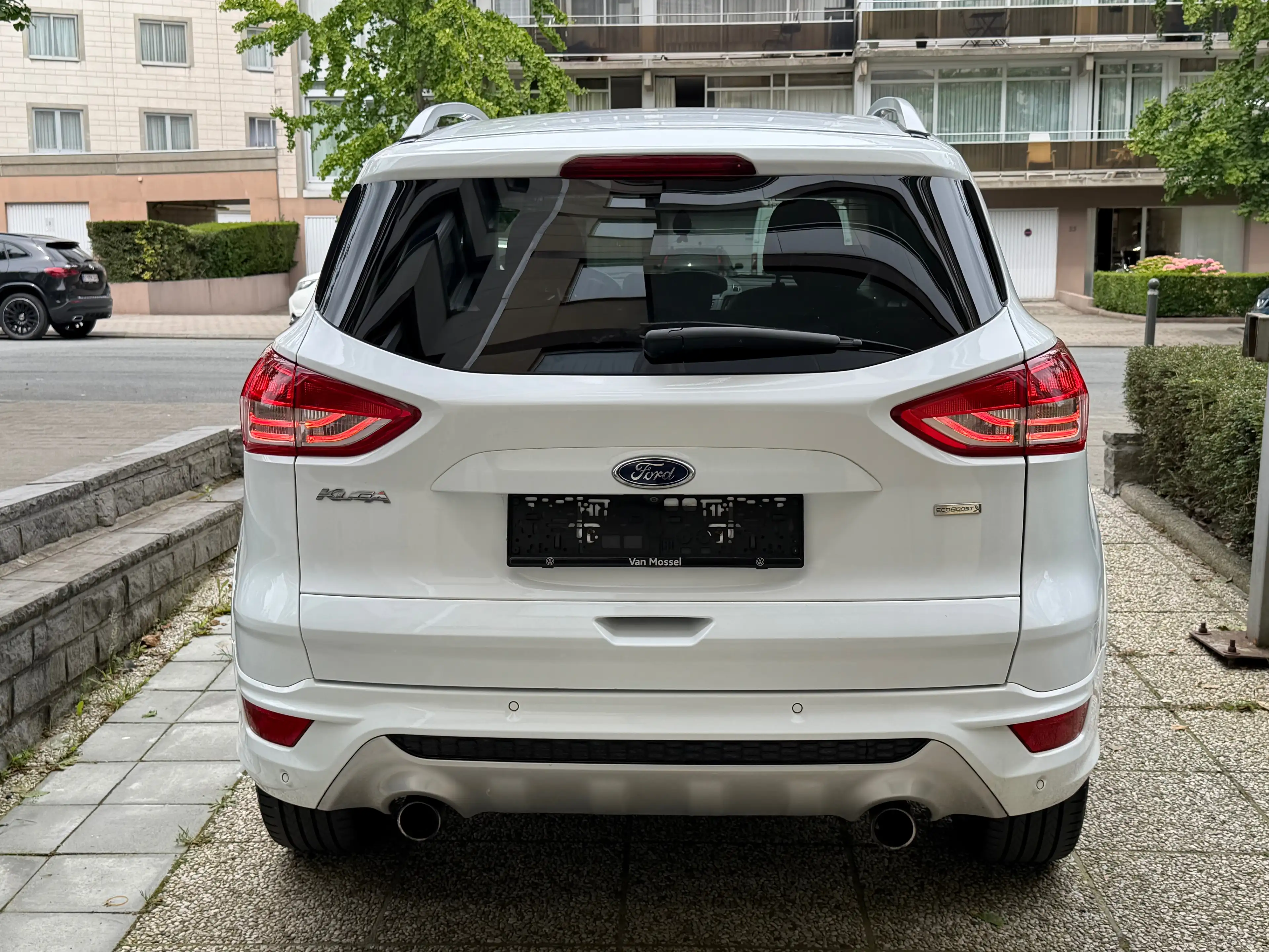 Ford Kuga Kuga 1.5 Titanium / automatique / Cuir / Gps …. — photo 5