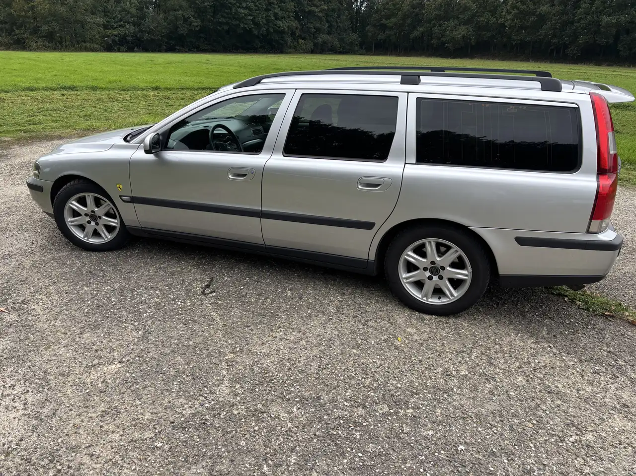 Volvo V70 2.4 T, foto 8