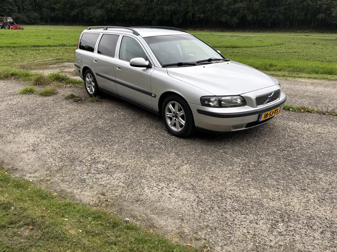 Volvo V70 2.4 T, foto 3
