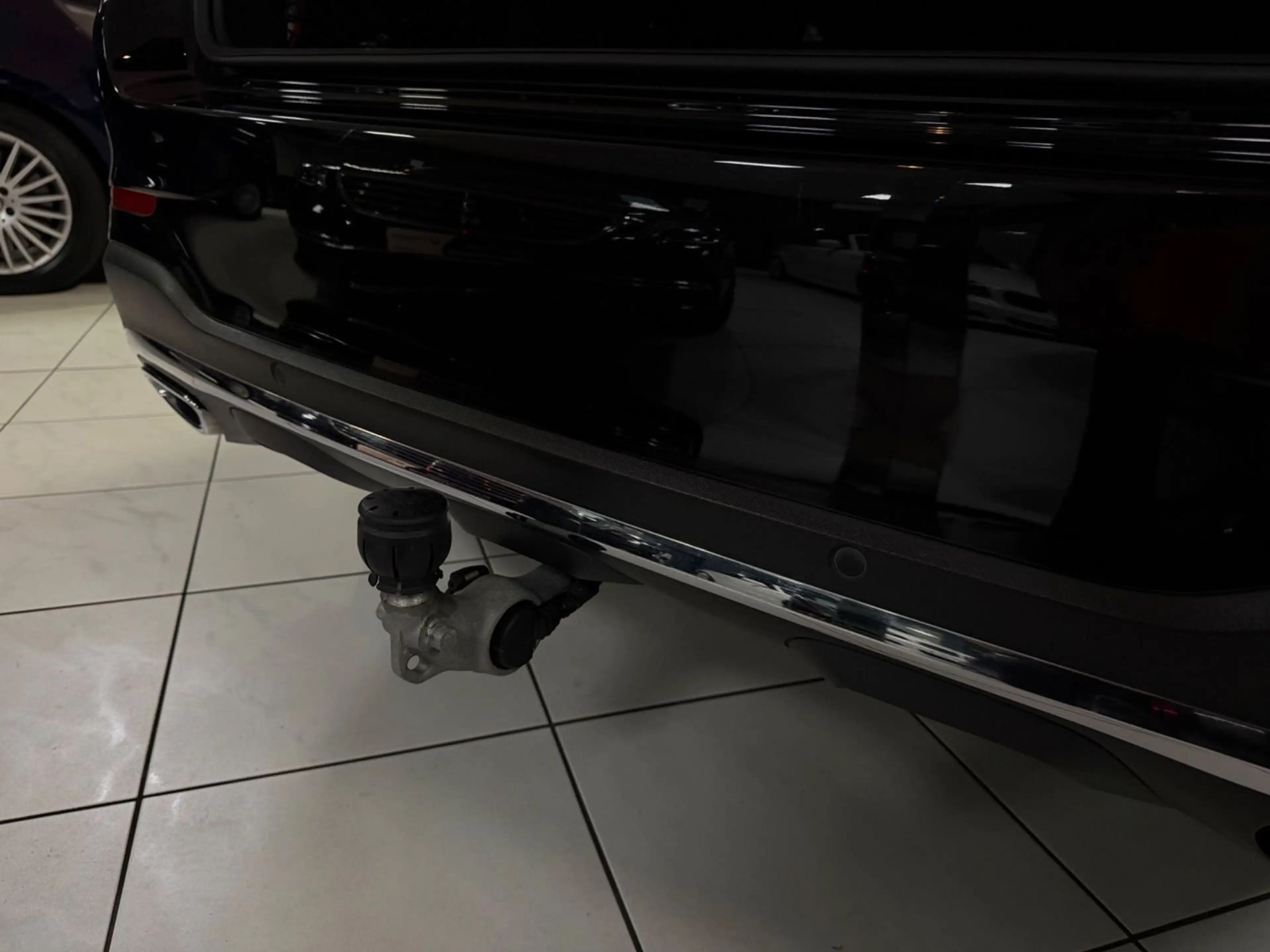 Mercedes-Benz GLC 350 AMG 4M PANO DESIGNO AIRMATIC BURMESTER — photo 27