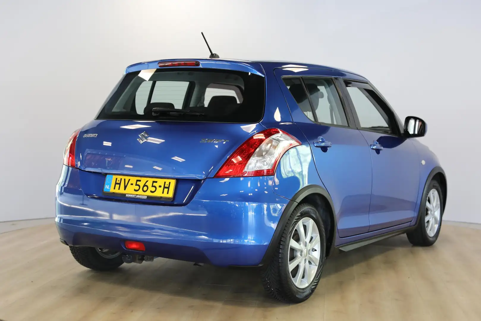 Suzuki Swift 1.2 Dynamic EASSS | Cruise | Navi | Airco Blauw - 2