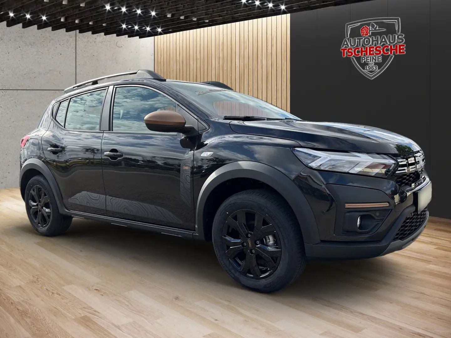 Dacia Sandero III Stepway Extreme+ *NAVI*SHZ*PDC* Schwarz - 2