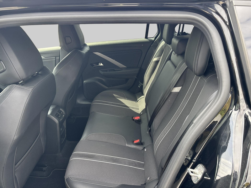 Opel Astra Sports Tourer Astra Spots Tourer 1.2 turbo Hybride — photo 6