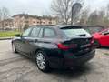 BMW 320 320d 48V xDrive Touring Business Advantage Zwart - thumbnail 3