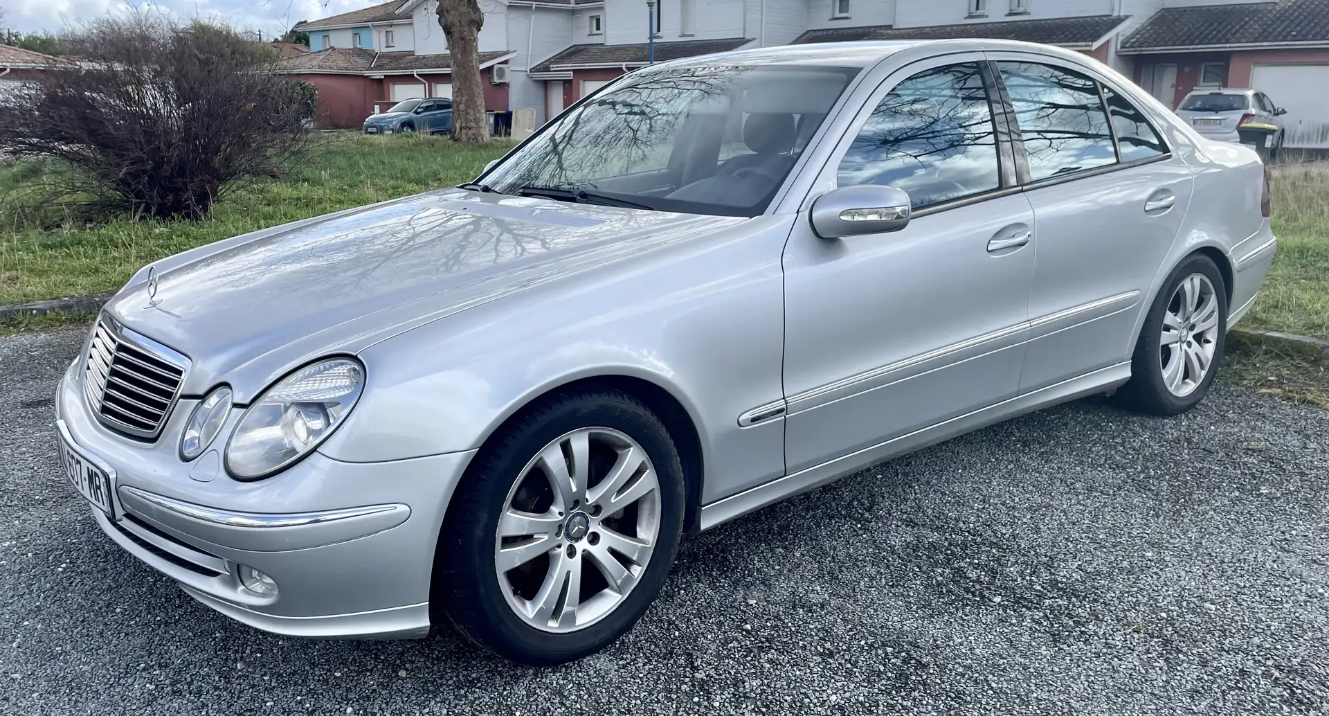 Mercedes-Benz E 270 E 270 CDI Avantgarde A - 1
