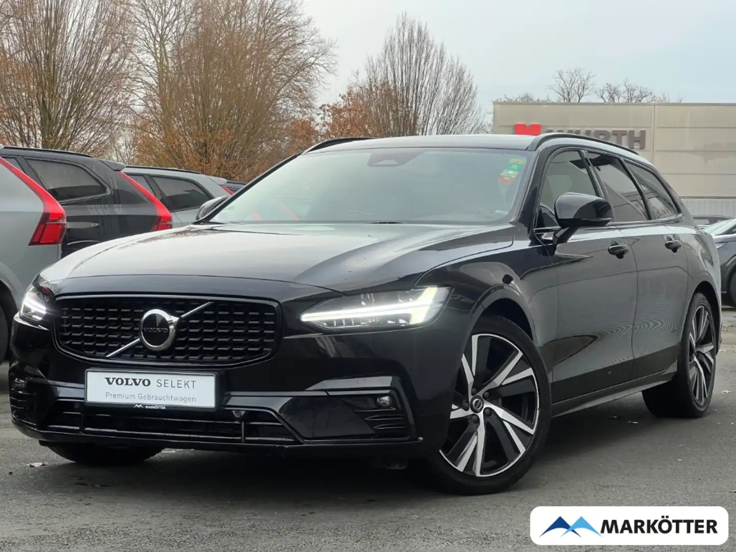 Volvo V90 B4 Plus Dark EU6d PANO/LEDER/ACC/BLIS Schwarz - 1