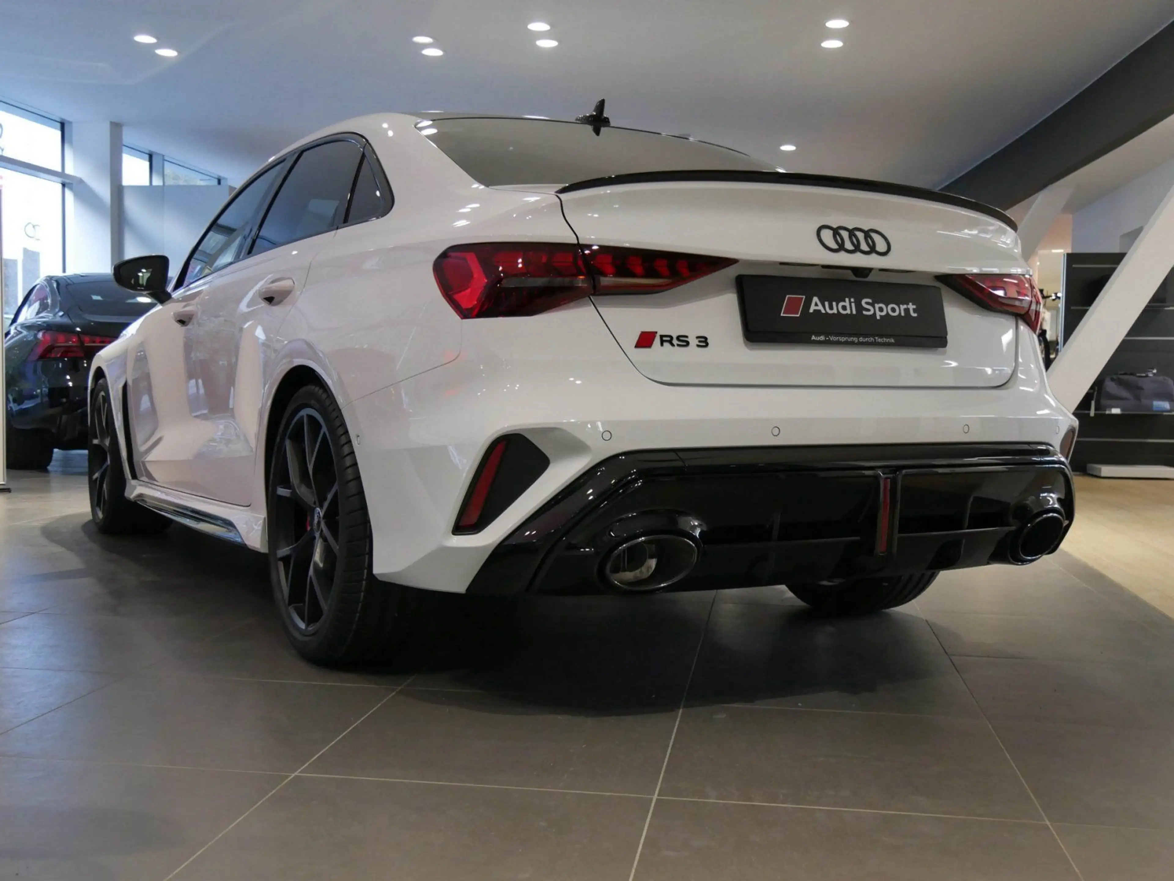 Audi RS3 294 kW S tronic SONOS/RS-SPORTABG — photo 2
